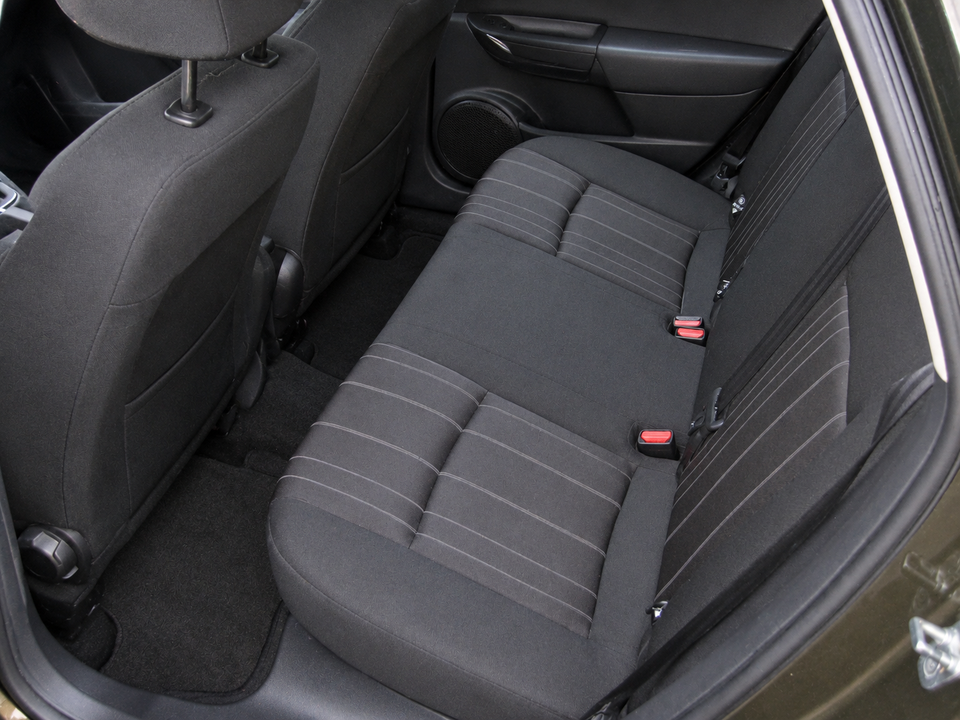 Citroën C4 1,4 VTi Attraction 5d