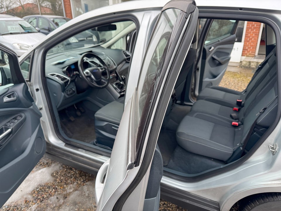 Ford C-MAX 1,0 SCTi 125 Titanium 5d