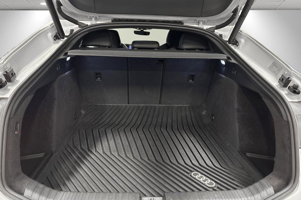 Audi A6 e-tron S-line plus Sportback 5d