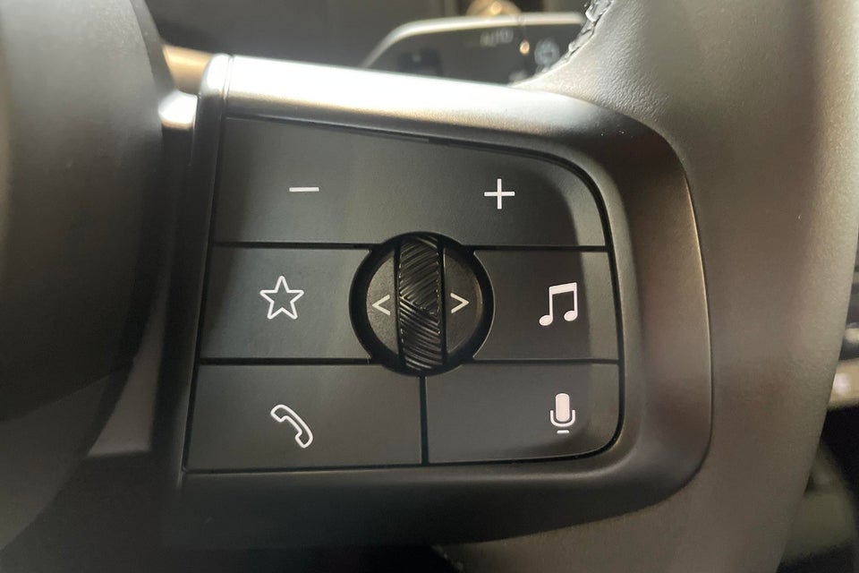 MINI Countryman E Essential Trim XS 5d