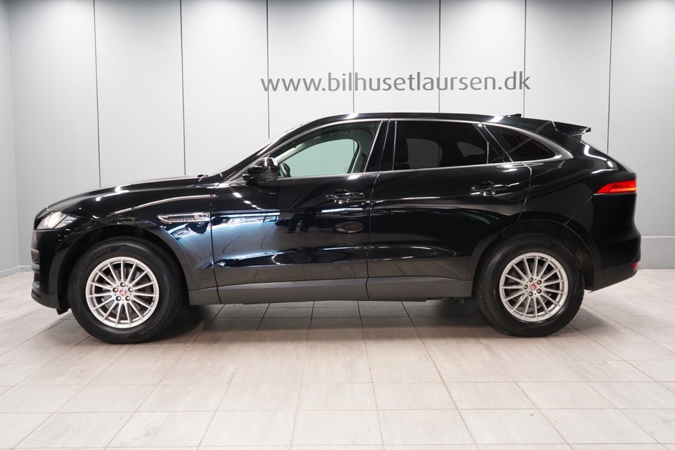 Jaguar F-Pace 2,0 D180 Pure aut. 5d