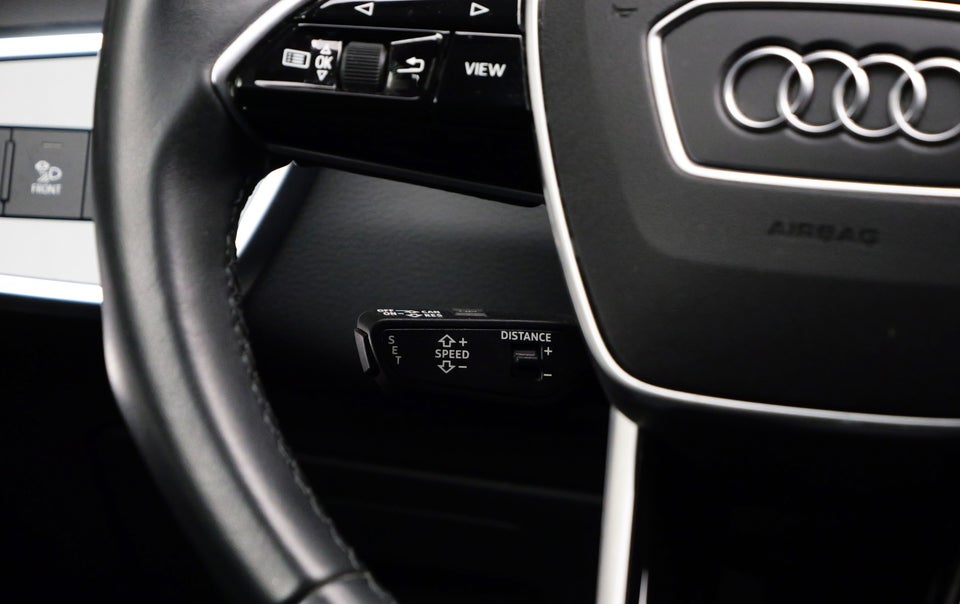 Audi A6 50 TFSi e Sport quattro S-tr. 4d