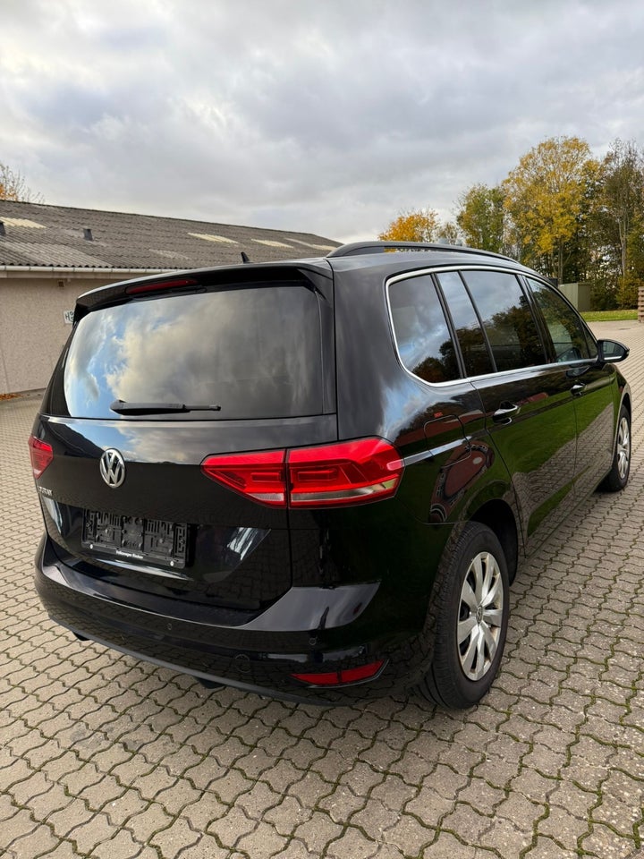 VW Touran 1,6 TDi 115 Comfortline DSG Van 5d