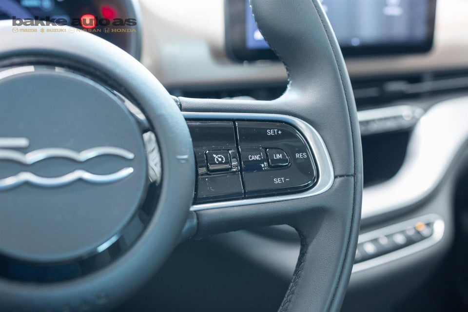 Fiat 500e 42 Icon 3d