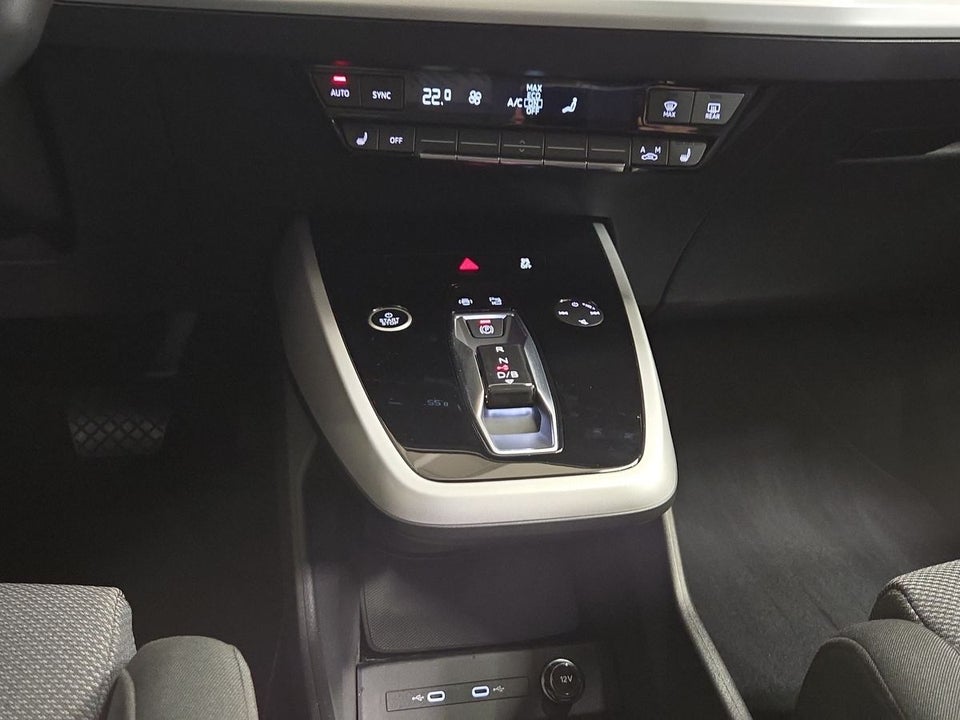 Audi Q4 e-tron 40 Attitude 5d