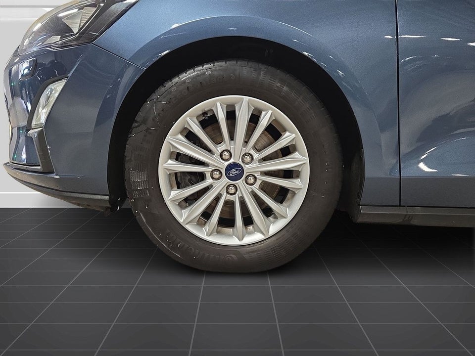 Ford Focus 1,0 EcoBoost Titanium stc. Van 5d