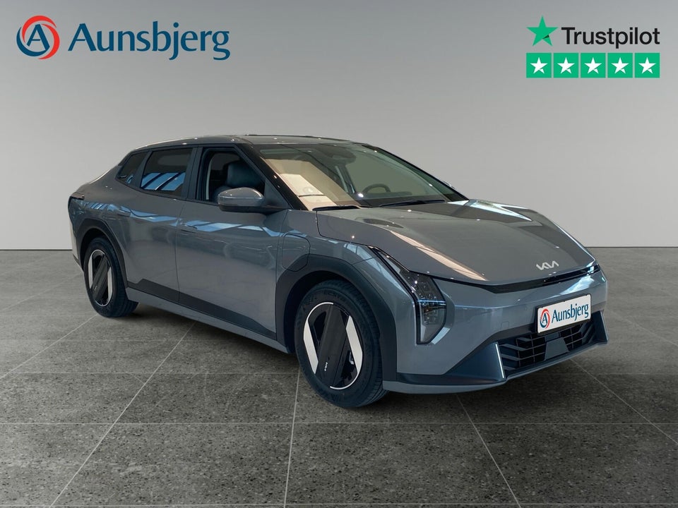 Kia EV4 81 Long Range Prestige Fastback 4d
