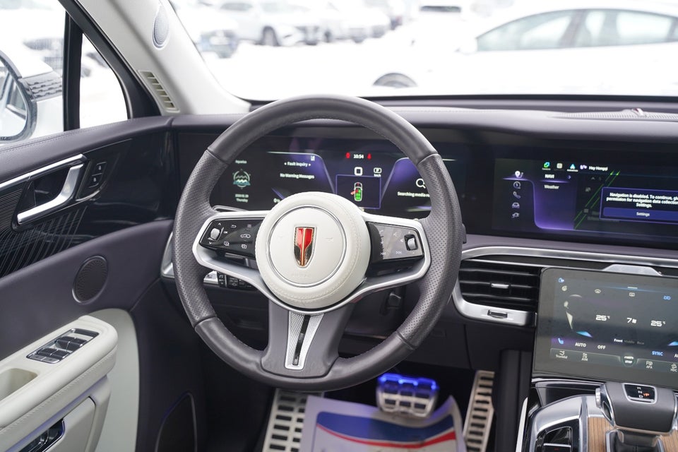 Hongqi E-HS9 99 Exclusive 5d