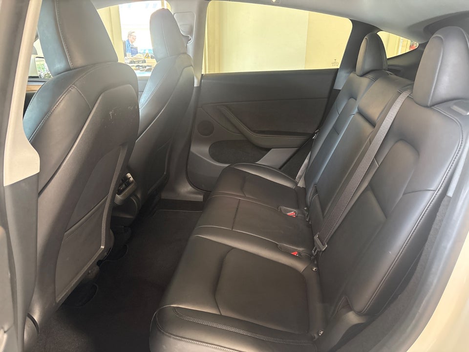 Tesla Model Y Performance AWD 5d