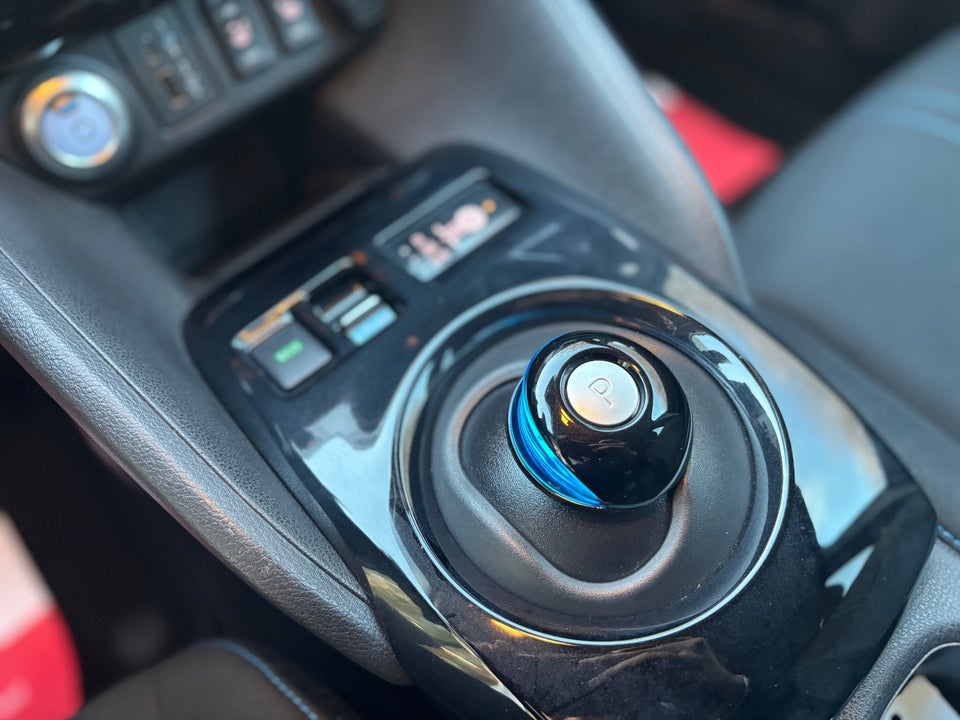 Nissan Leaf 62 e+ N-Connecta 5d