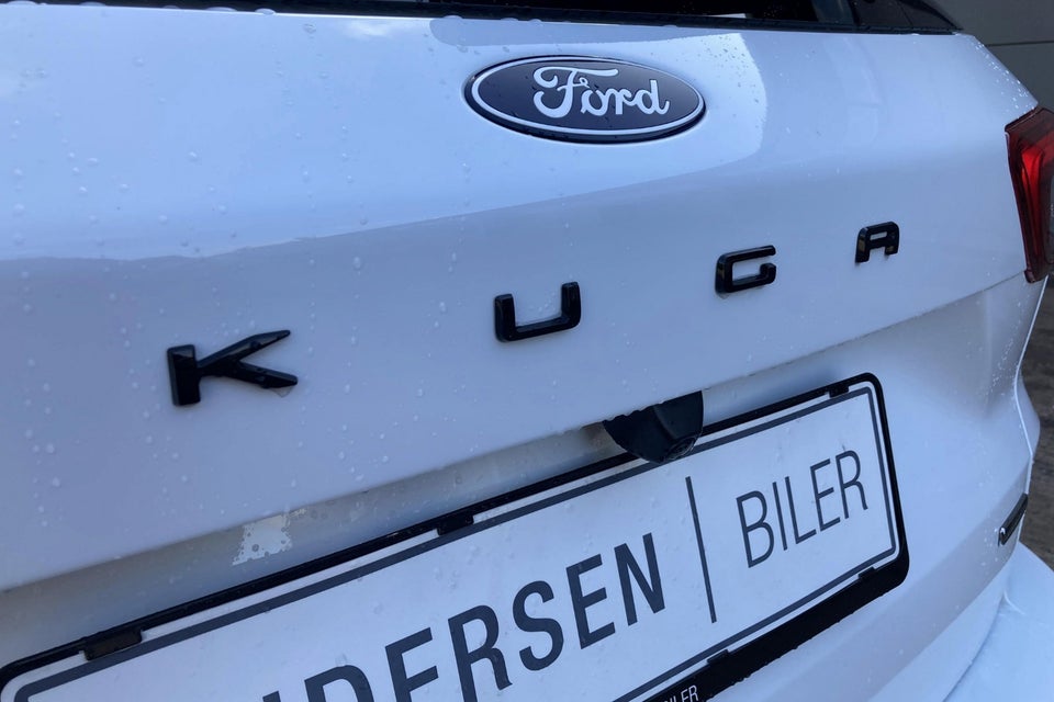 Ford Kuga 2,5 PHEV ST-Line X CVT 5d