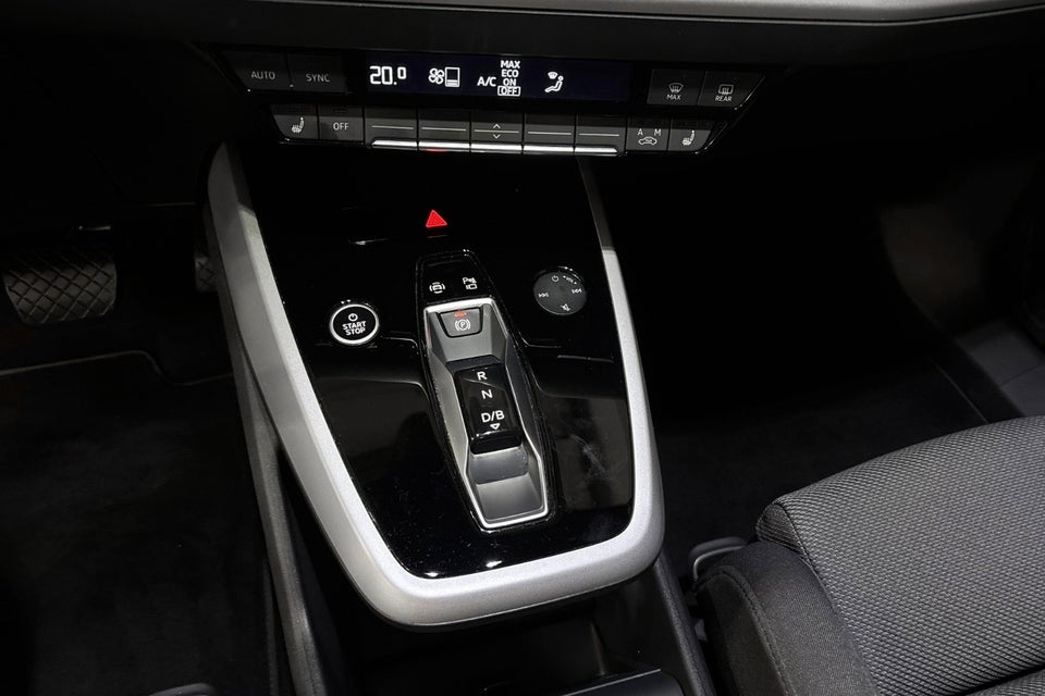 Audi Q4 e-tron 45 S-line 5d