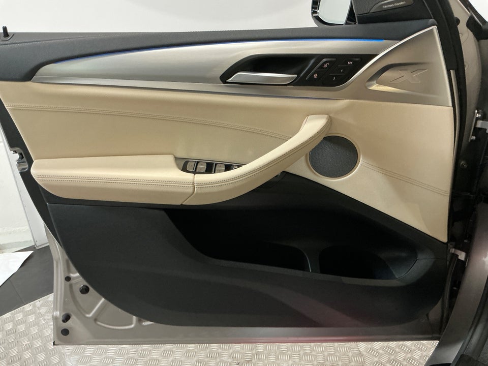 BMW iX3 Charged Plus 5d