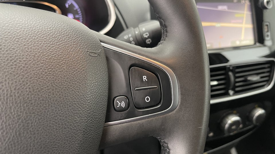 Renault Clio IV 0,9 TCe 90 Zen Sport Tourer 5d