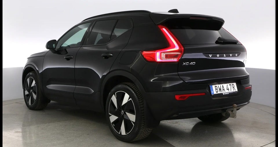 Volvo XC40 ReCharge Twin Core 5d