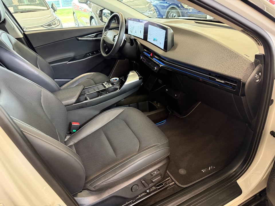 Kia EV6 77 Long Range Upgrade 5d