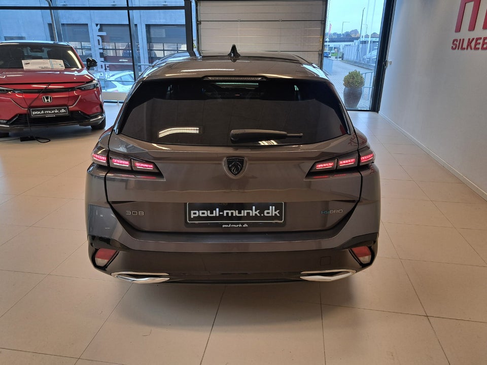 Peugeot 308 1,6 Hybrid First Selection SW EAT8 5d