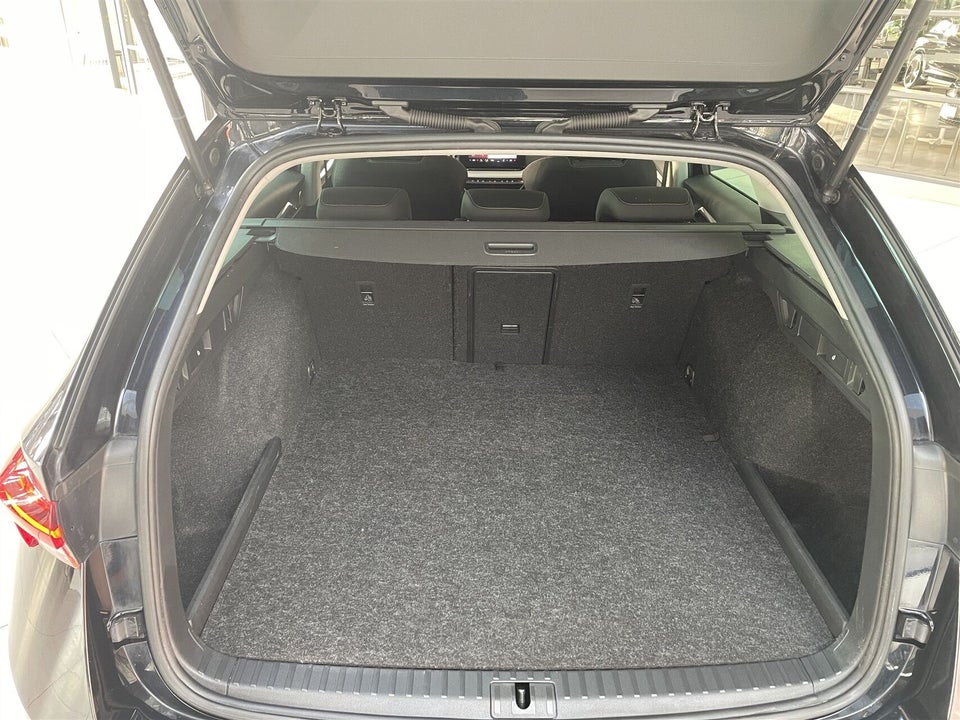 Skoda Octavia 1,4 TSi iV Plus Combi DSG 5d