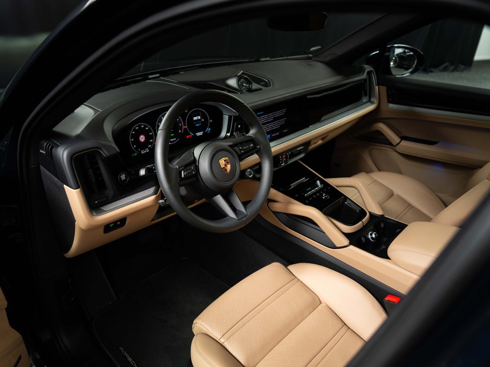 Porsche Cayenne 3,0 E-Hybrid Coupé Tiptr. 5d