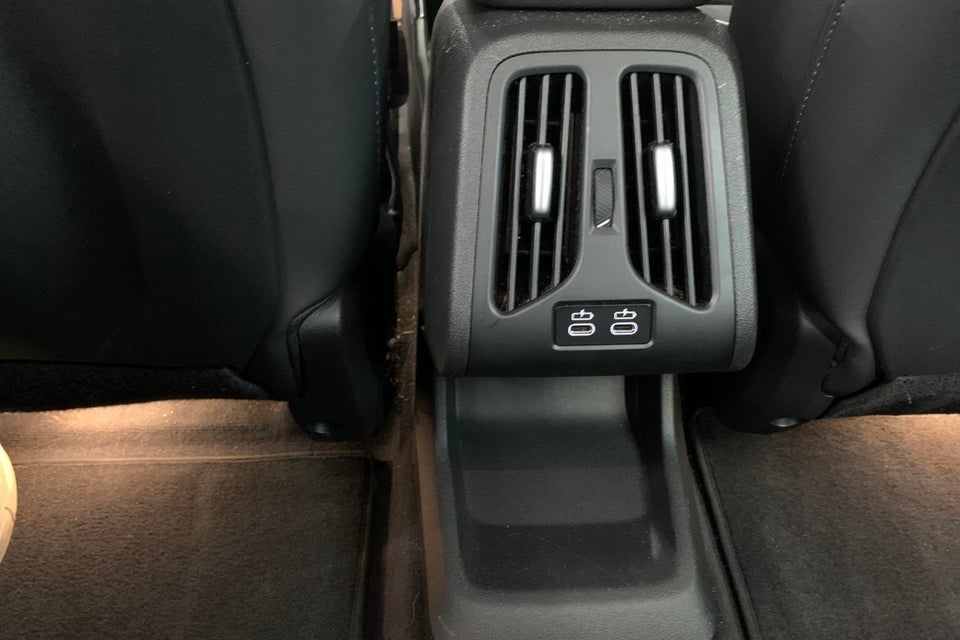 BMW iX1 eDrive20 Fully Charged M-Sport 5d