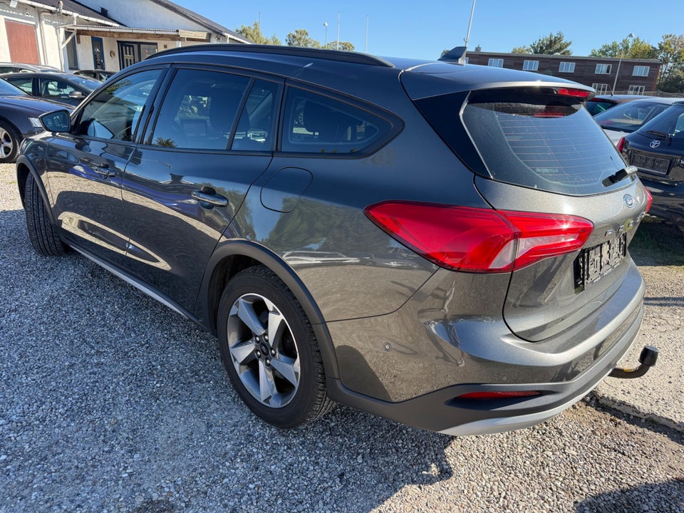 Ford Focus 1,0 EcoBoost Active Business stc. aut. 5d