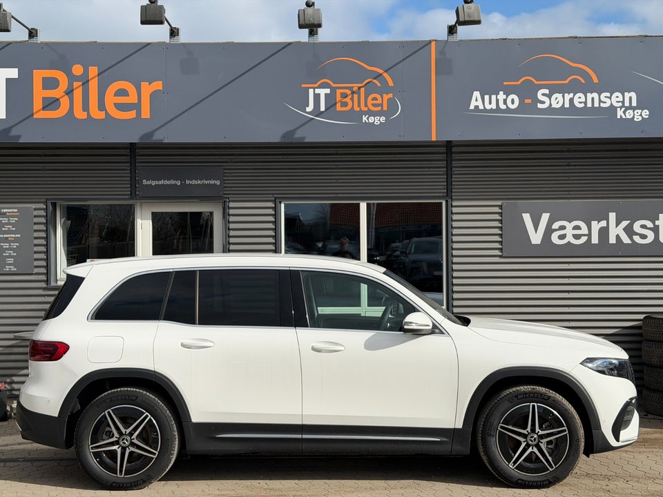 Mercedes EQB250+ AMG Line 5d