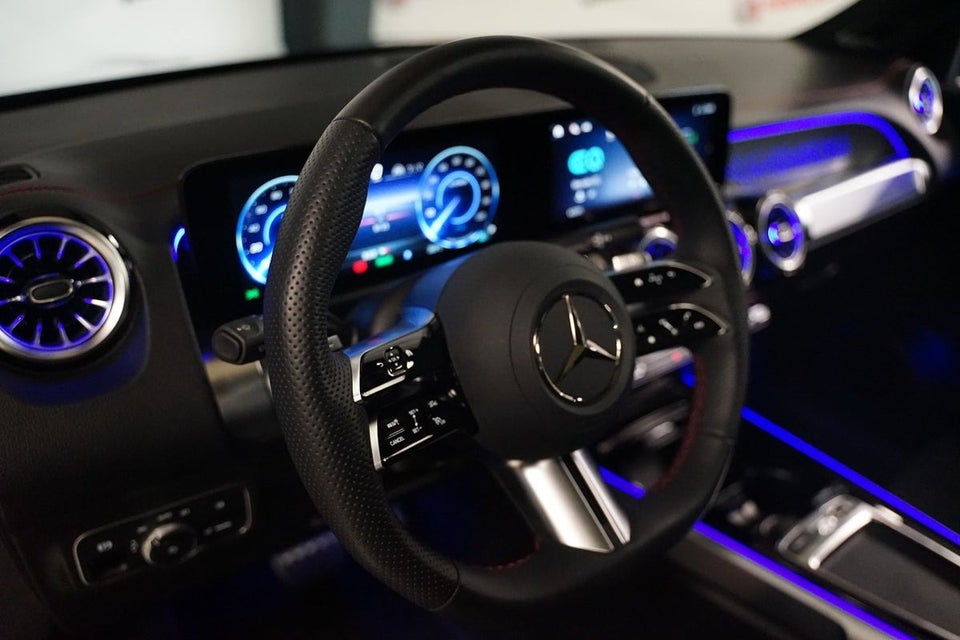 Mercedes EQB250+ AMG Line Van 5d