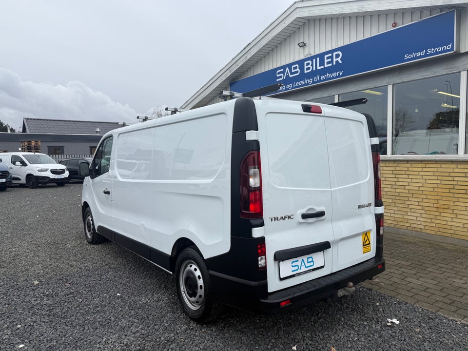 Renault Trafic T29 2,0 dCi 145 L2H1