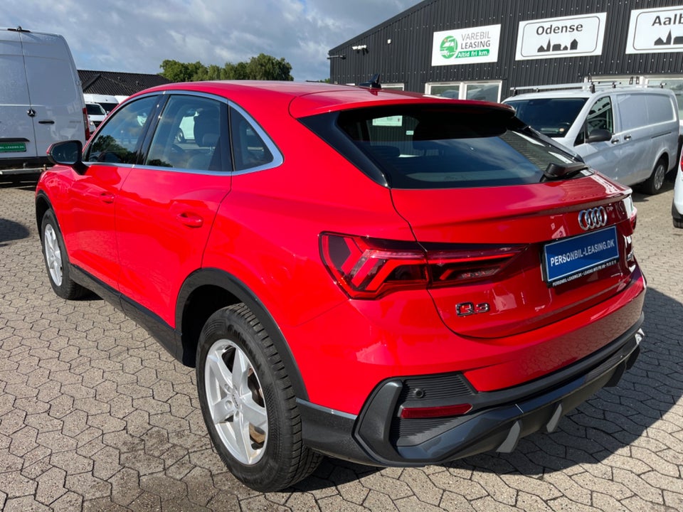 Audi Q3 45 TFSi e Attitude+ Sportback S-tr. 5d