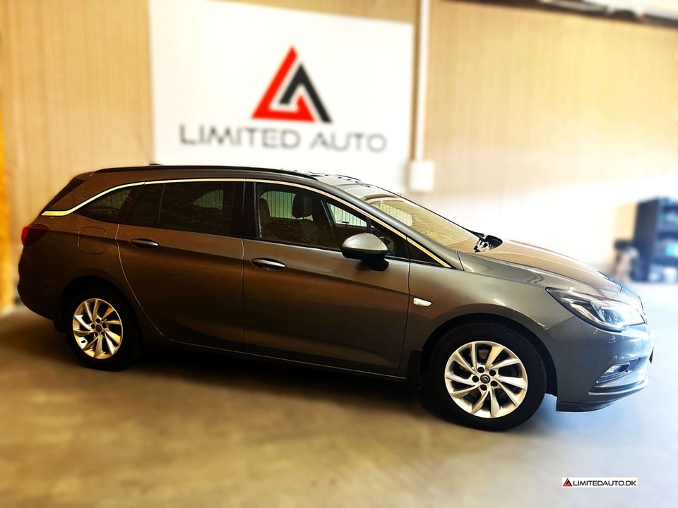 Opel Astra 1,6 CDTi 136 Enjoy Sports Tourer 5d