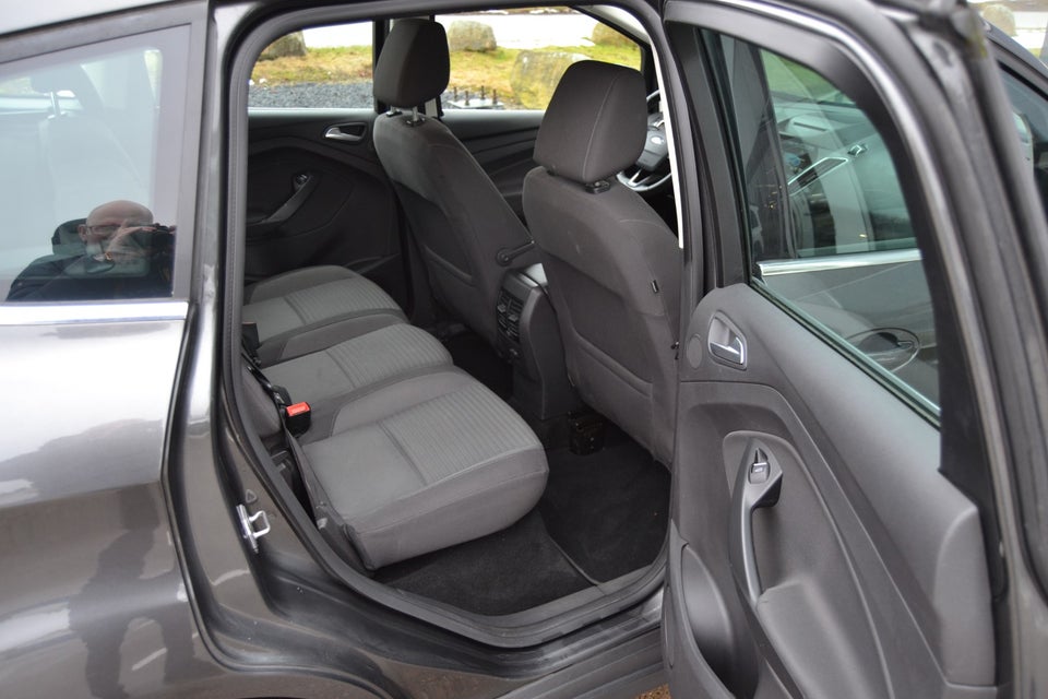 Ford C-MAX 1,0 SCTi 125 Titanium 5d