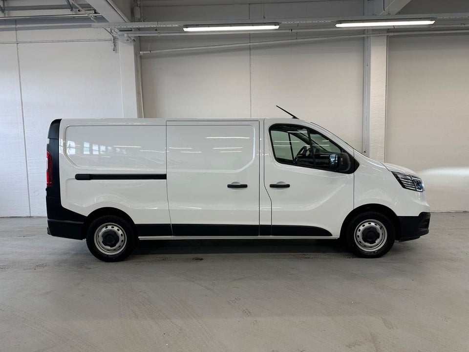 Renault Trafic 2,0 dCi 130 L2H1 Tekno