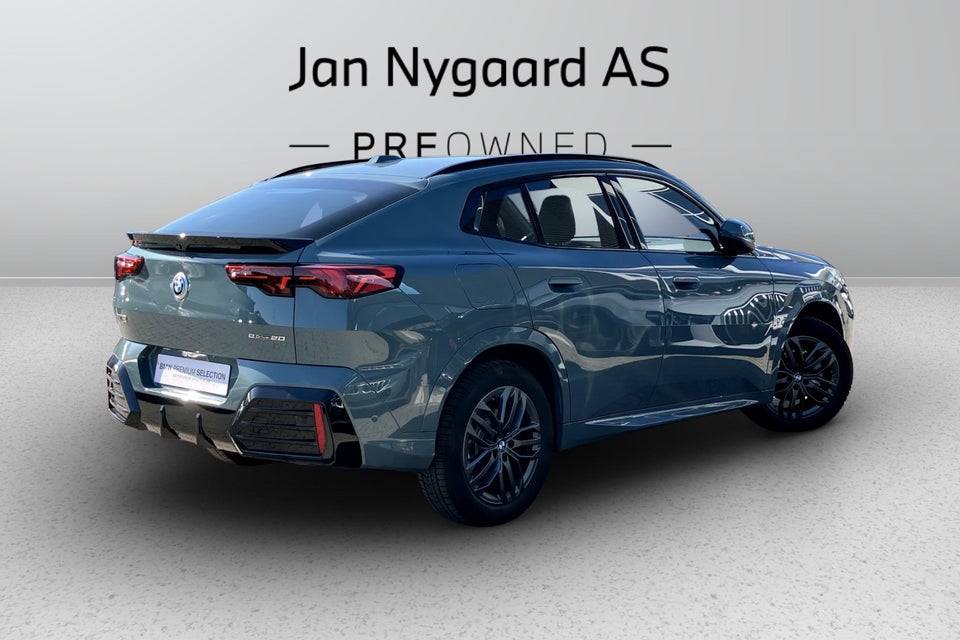 BMW iX2 eDrive20 M-Sport Premium 5d