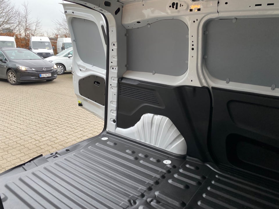 Opel Combo 1,5 D 75 Essentia L1V1