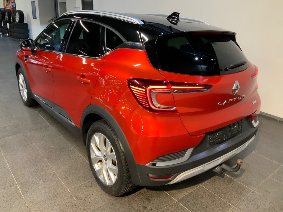 Renault Captur 1,6 E-Tech Intens 5d