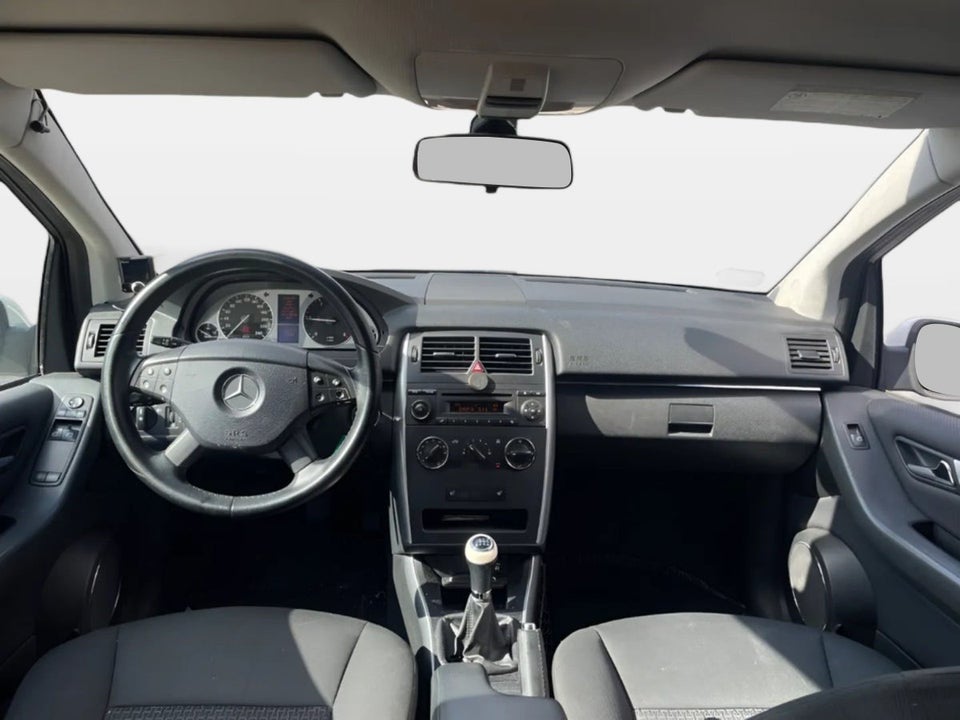 Mercedes B200 2,0 CDi 5d