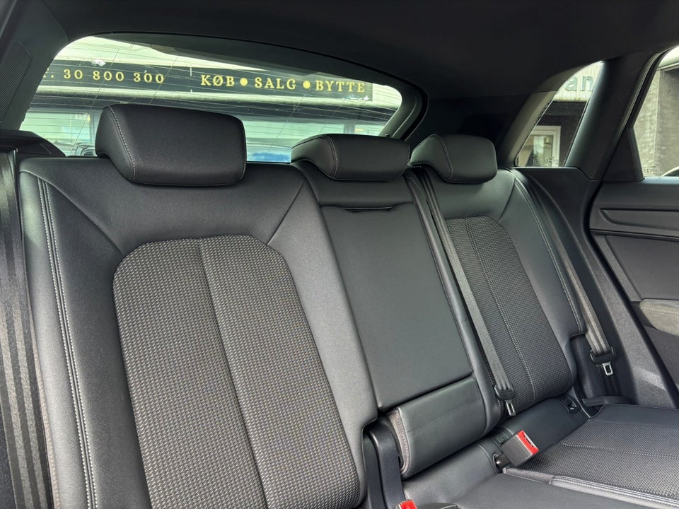 Audi Q3 45 TFSi e S-line plus S-tr. 5d