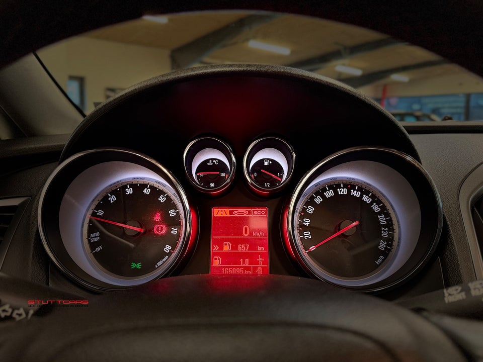 Opel Astra 1,4 T 140 Enjoy 5d