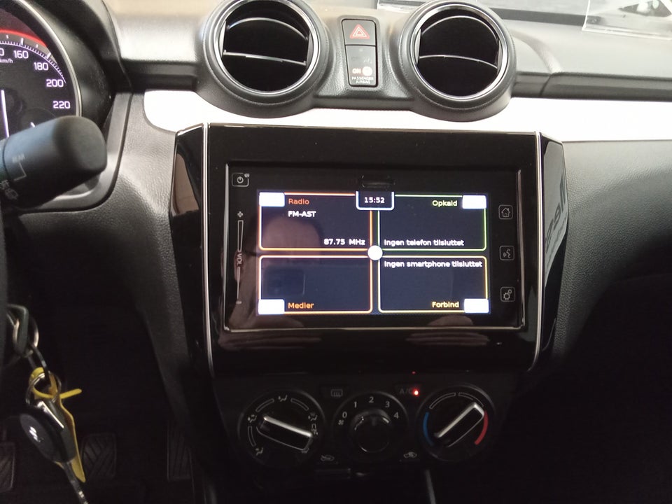 Suzuki Swift 1,2 Dualjet mHybrid Action 5d