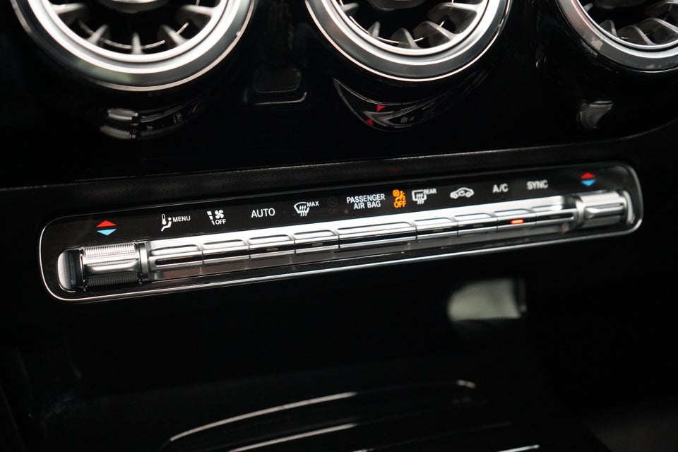 Mercedes A180 1,3 aut. 5d