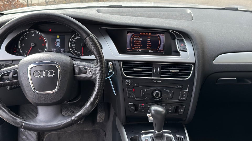 Audi A4 allroad 3,0 TDi 240 quattro S-tr. Van 5d