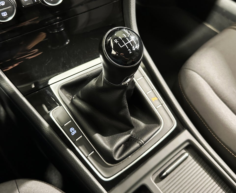 VW Golf VII 1,4 TSi 125 Allstar BMT 5d