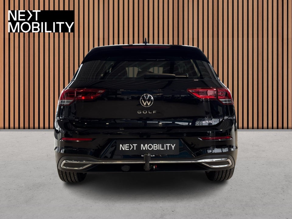 VW Golf VIII 1,5 eTSi 150 Style DSG 5d