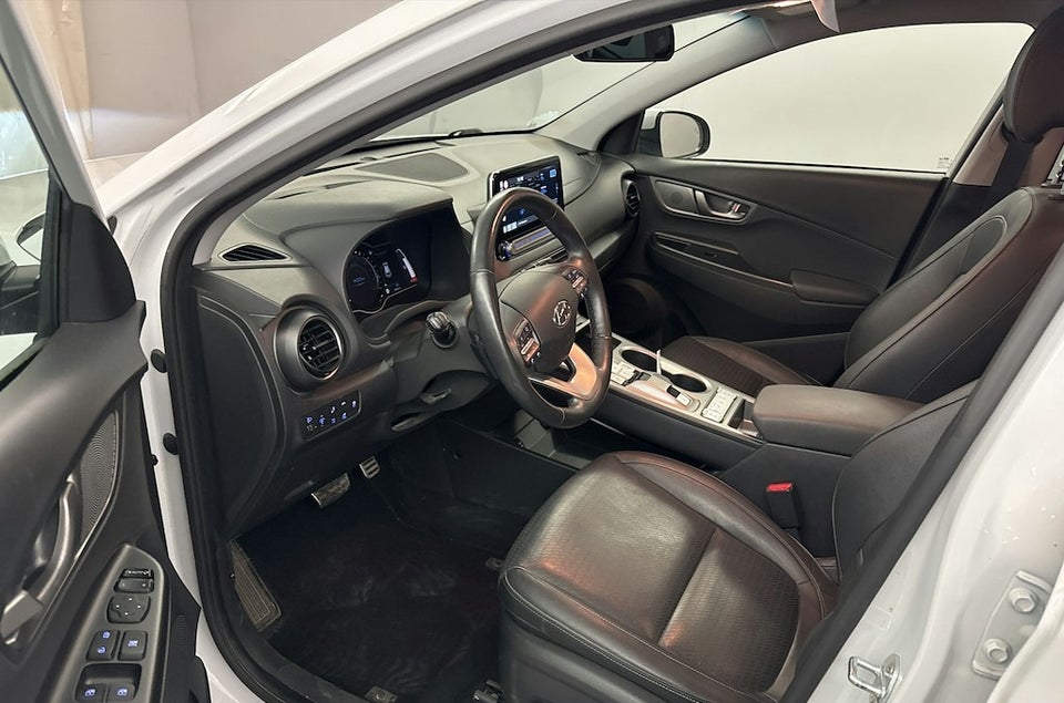 Hyundai Kona 64 EV Premium 5d