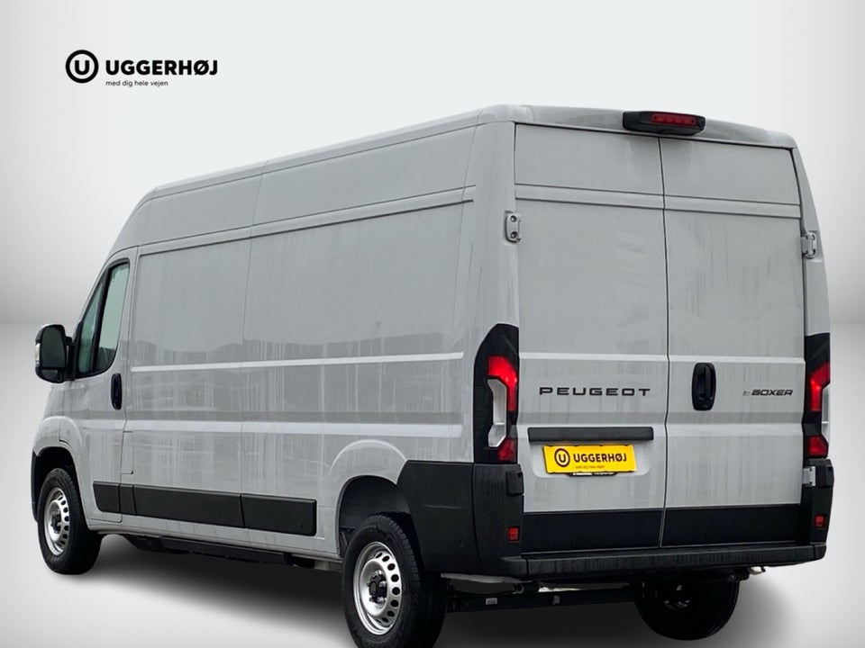 Peugeot e-Boxer 435 110 L3H2 Premium