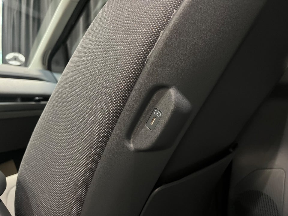 Kia EV3 81 Long Range Access 5d