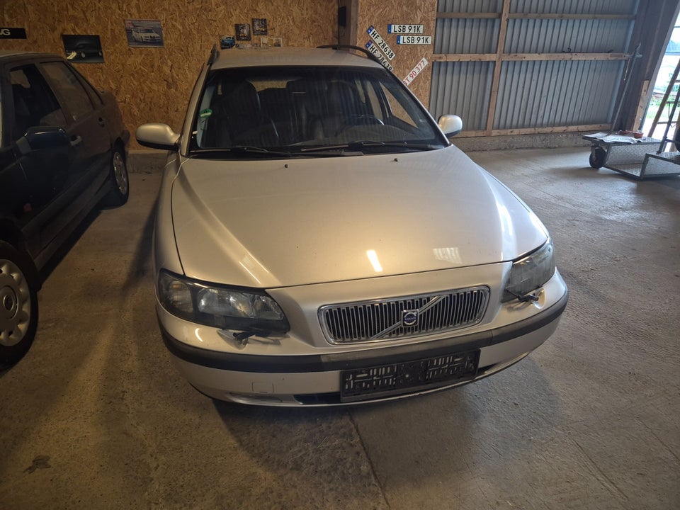 Volvo V70 2,4 D 5d