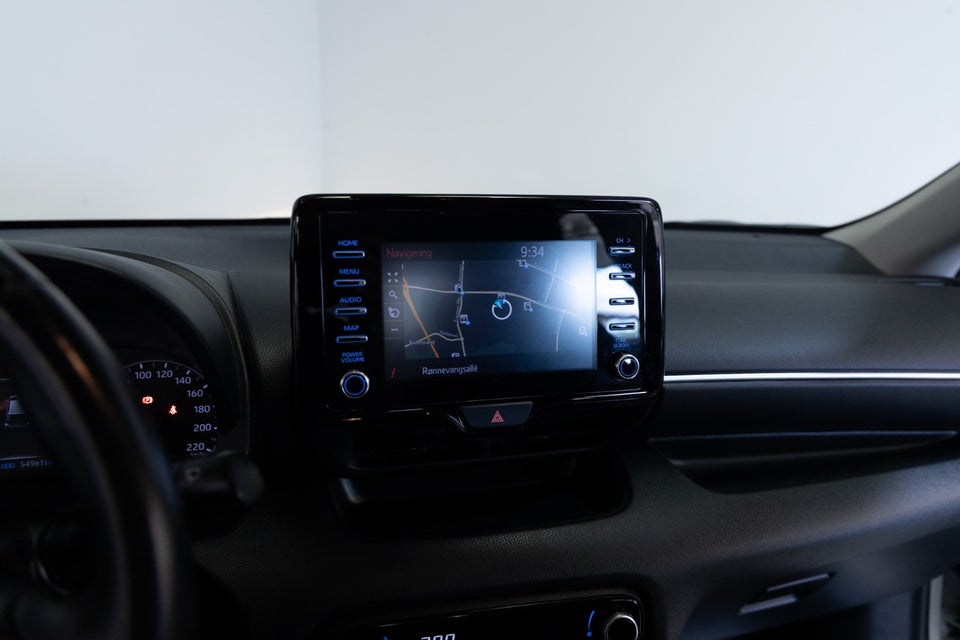 Toyota Yaris 1,5 Hybrid H3 e-CVT 5d
