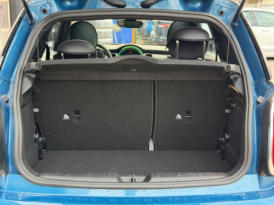 MINI Cooper SE Maximise 3d