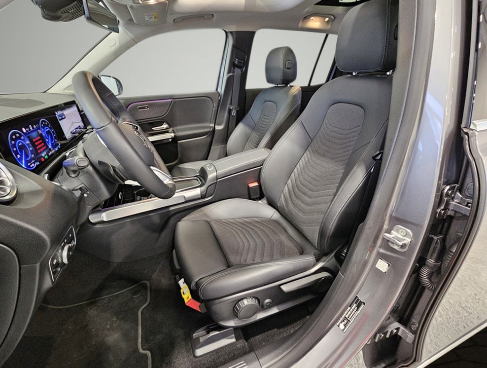 Mercedes EQB250+ Progressive 5d